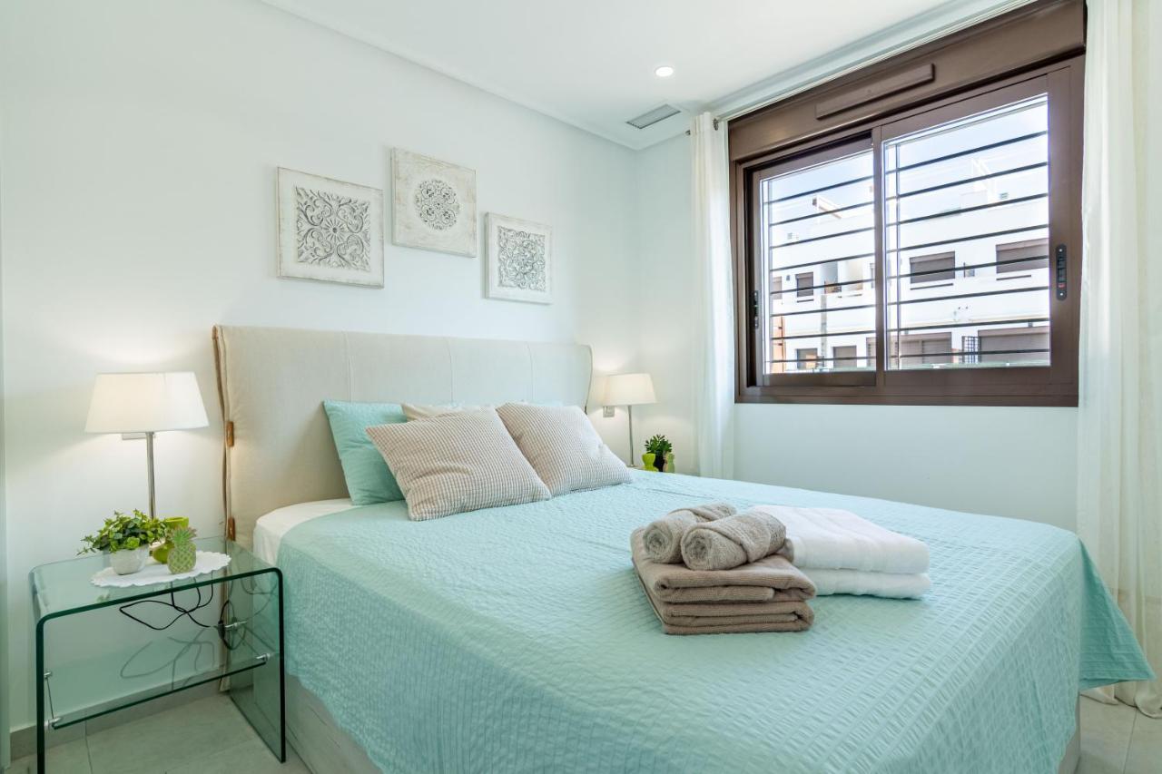 Bahia Homes Torrevieja Extérieur photo